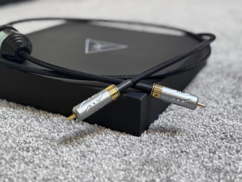 Shunyata Research Alpha 2M Digital RCA / Coax / SPDIF Interconnect