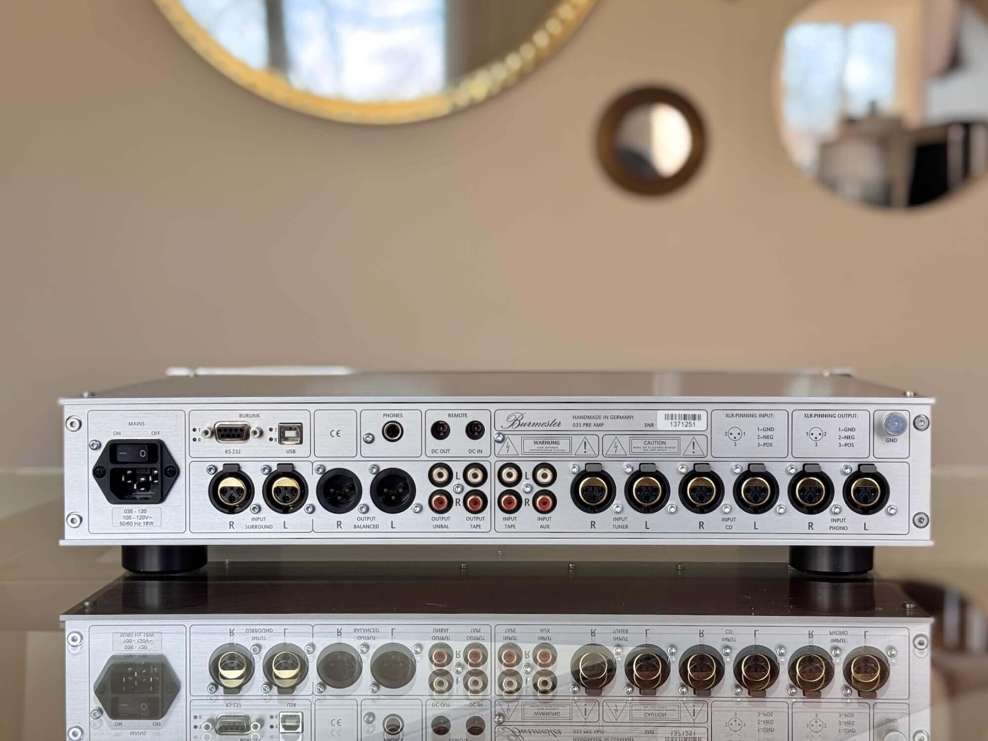 Burmester 035 Solid State Preamplifier, Free Shipping! - Image 4