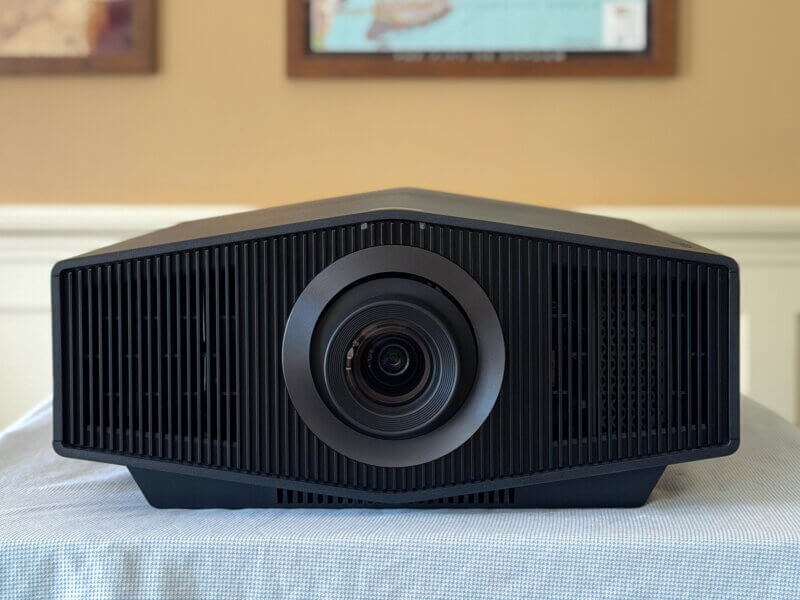 Sony VPL-XW7000ES 4K Laser Projector, Free Shipping!