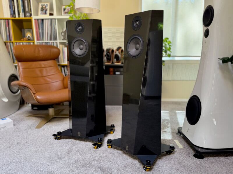 Acora Acoustics SRC-1 Floorstanding Speakers